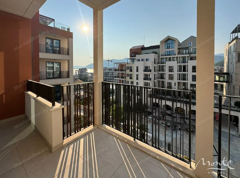 Wohnung 1 Schlafzimmer 68 m² Tivat, Montenegro