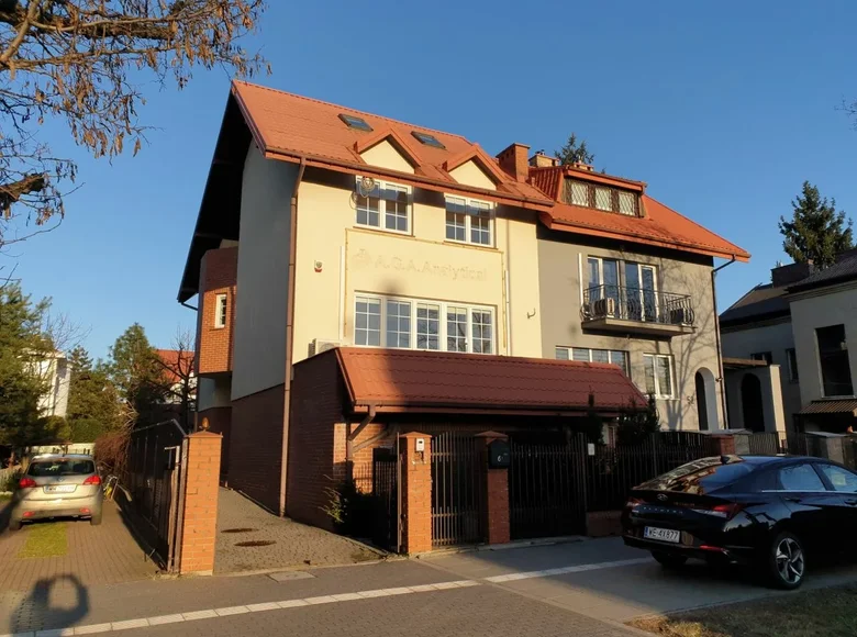 Haus 11 Zimmer 409 m² Warschau, Polen