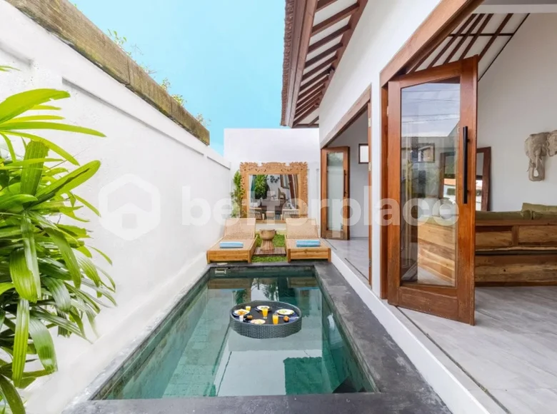 2 bedroom Villa  Tibubeneng, Indonesia