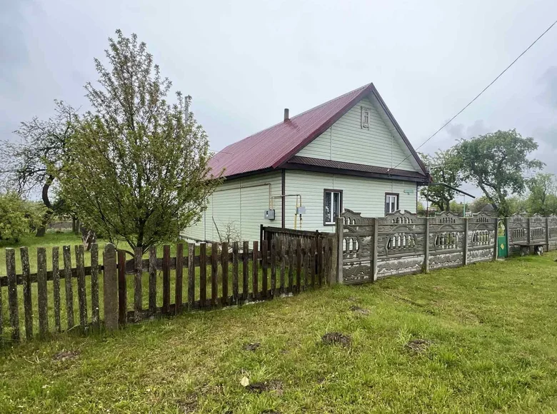 Haus 40 m² Viasiejski sielski Saviet, Belarus