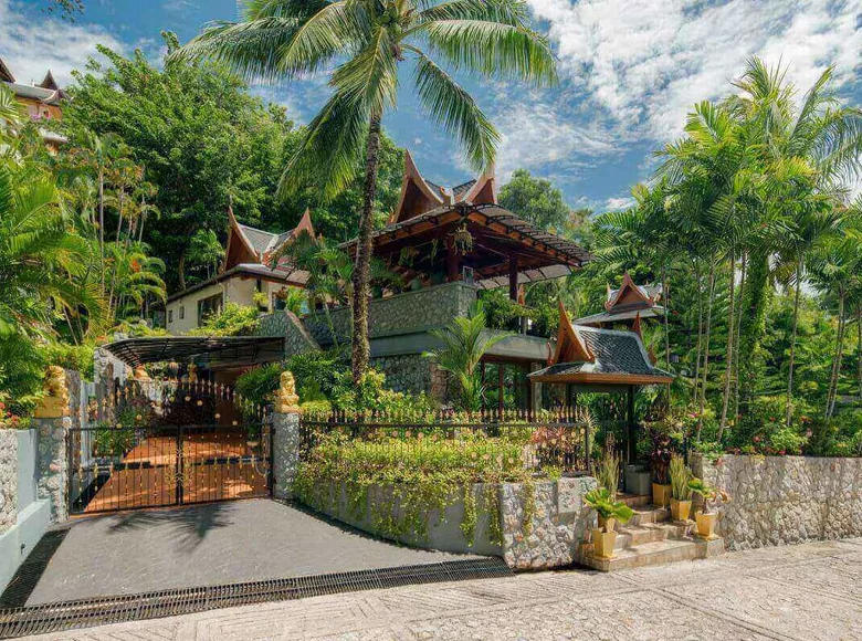4 bedroom Villa 304 m² Phuket, Thailand