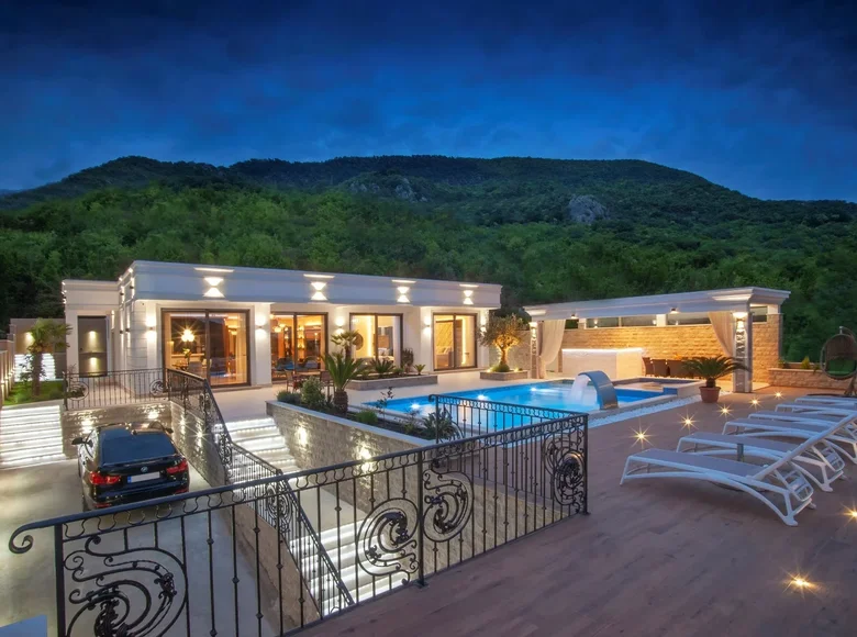 Villa 3 pièces 190 m² Sustas, Monténégro