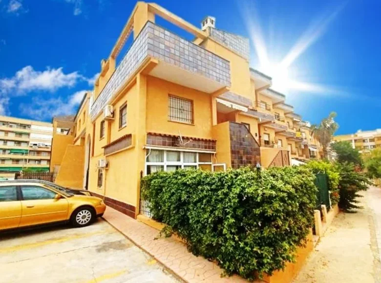 2 room apartment with furniture, with air conditioning, with terrace