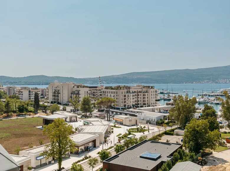Apartamento 1 habitacion 81 m² Tivat, Montenegro