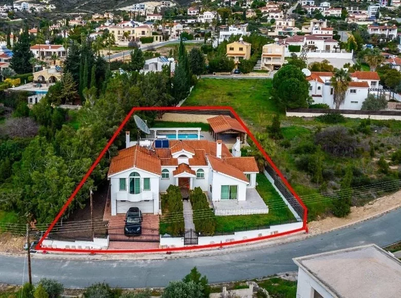 Dom 4 pokoi 280 m² Tala, Cyprus