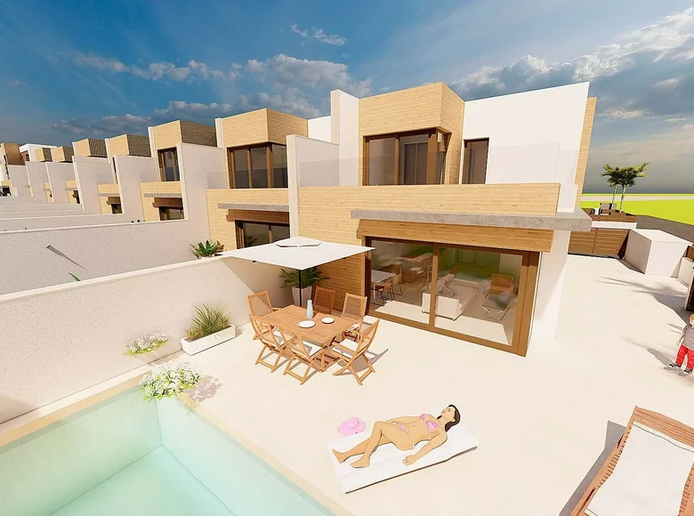 Villa de tres dormitorios 118 m² Almoradi, España