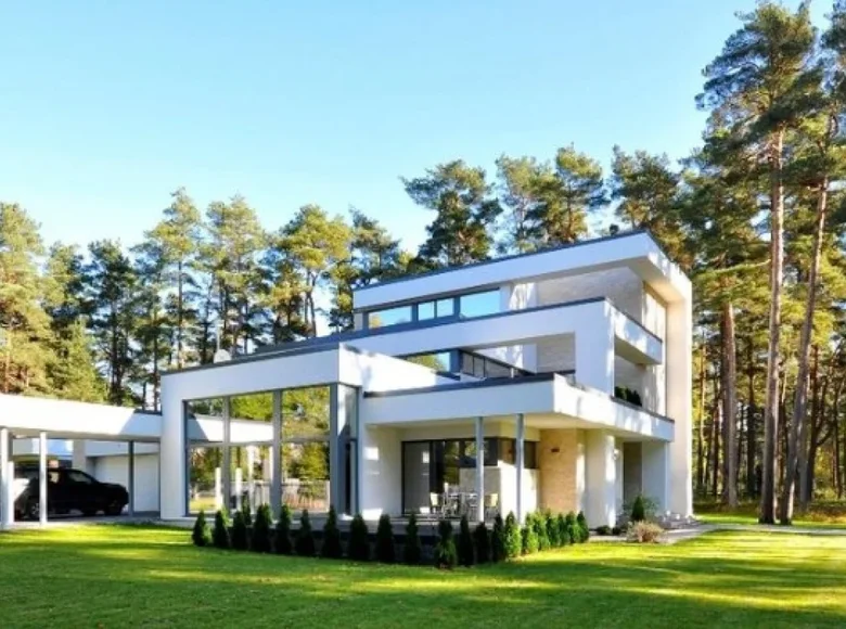 9 room house 720 m² Jurmala, Latvia