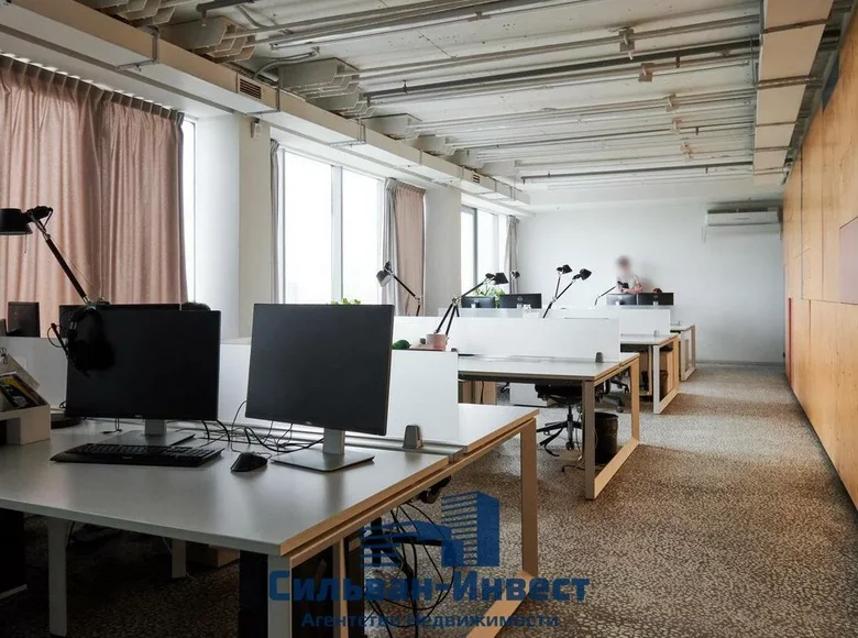 Büro 316 m² Minsk, Weißrussland