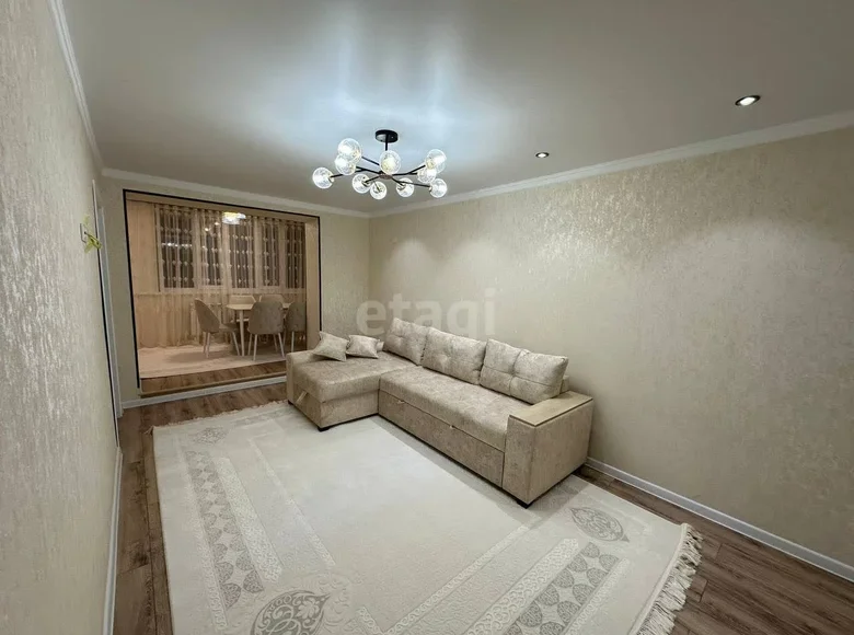 Kvartira 3 xonalar 54 m² Samarqandda