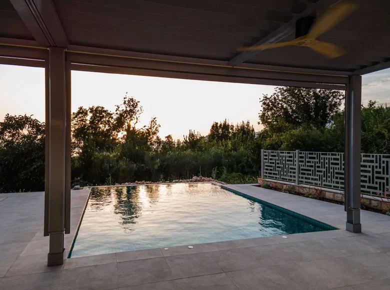 4 bedroom Villa 231 m² Tudorovici, Montenegro