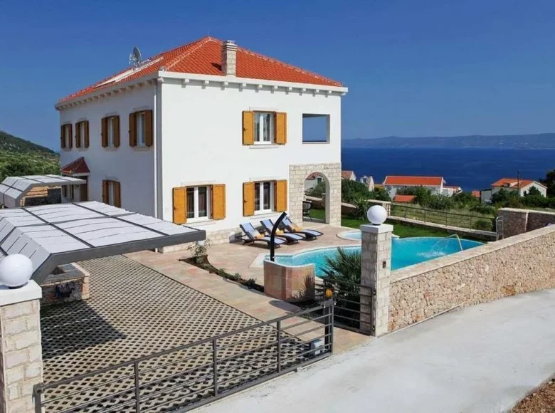 4-Schlafzimmer-Villa 270 m² Bol, Kroatien