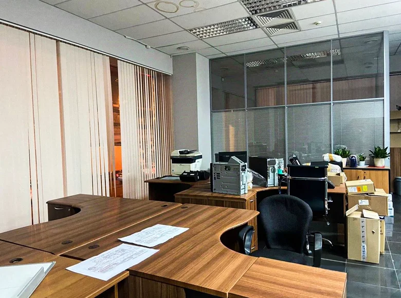 Office 717 m² in Central Administrative Okrug, Russia