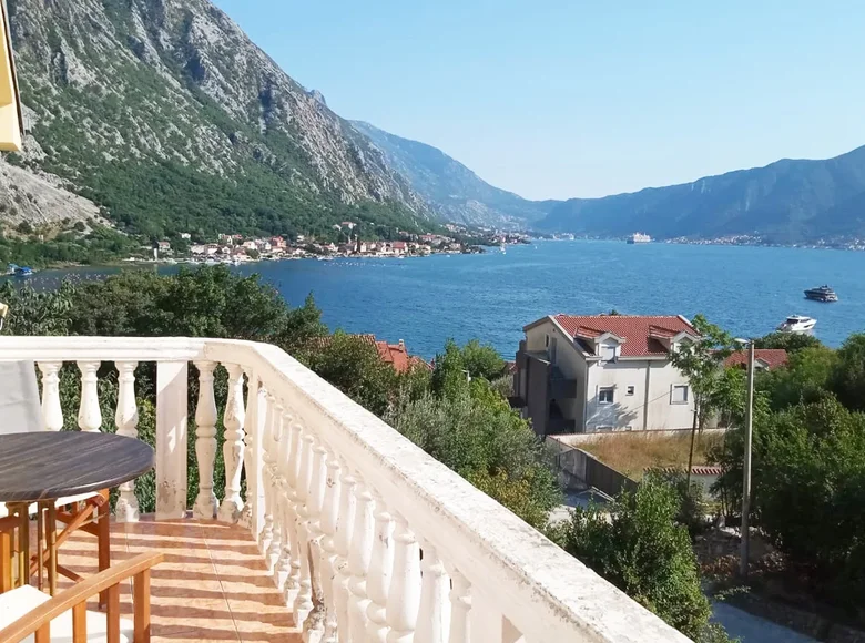 2 bedroom apartment 53 m² Donji Orahovac, Montenegro