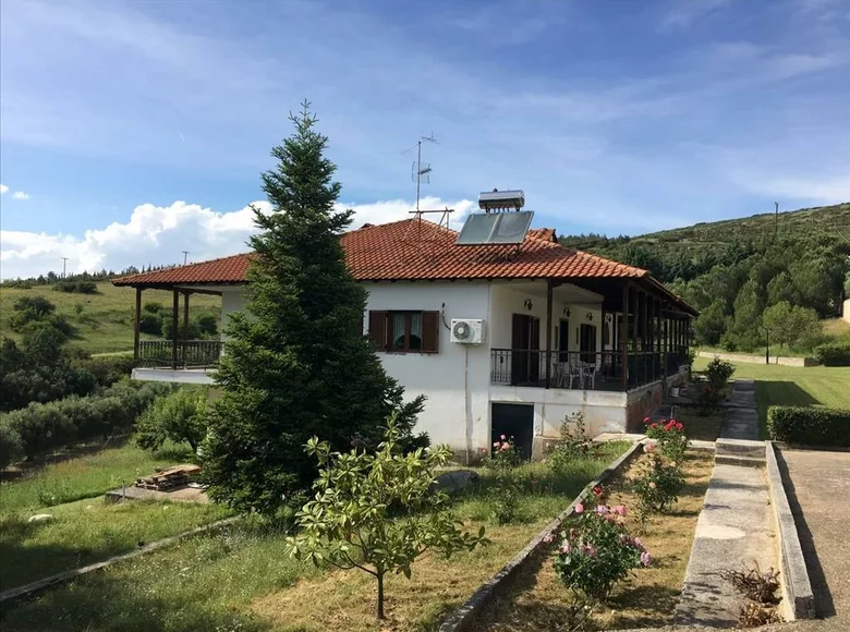 Dom wolnostojący 8 pokojów 350 m² Municipality of Neapoli-Sykies, Grecja