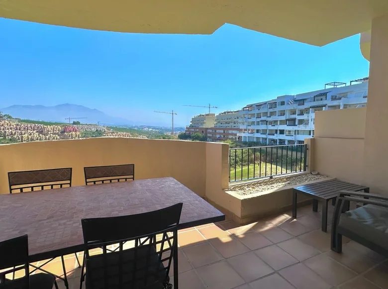 2 bedroom apartment 97 m² Manilva, Spain