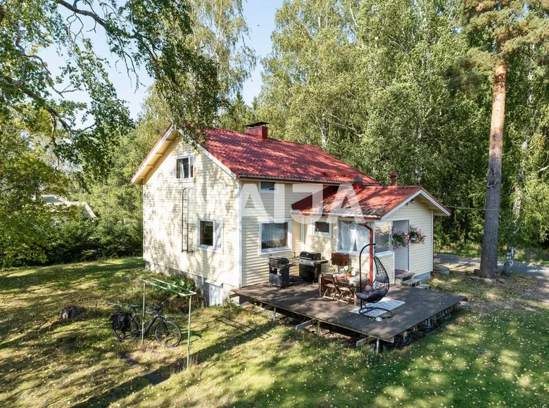 Haus 4 Zimmer 95 m² Kouvolan seutukunta, Finnland