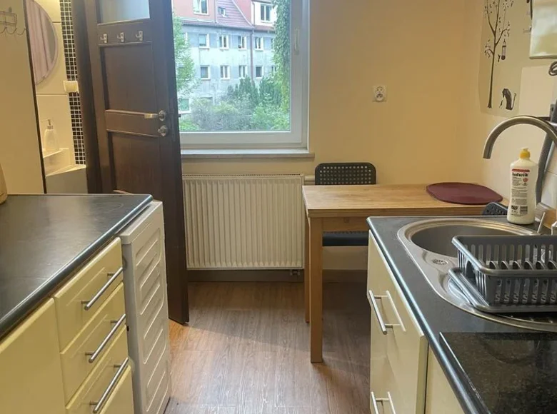 Mieszkanie 3 pokoi 43 m² w Gdańsk, Polska