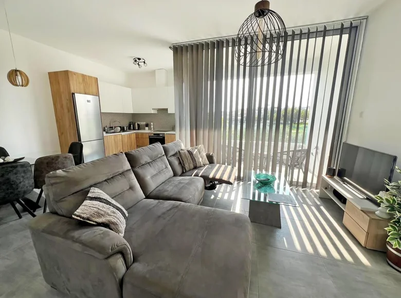 Mieszkanie 2 pokoi 78 m² Lakatameia, Cypr