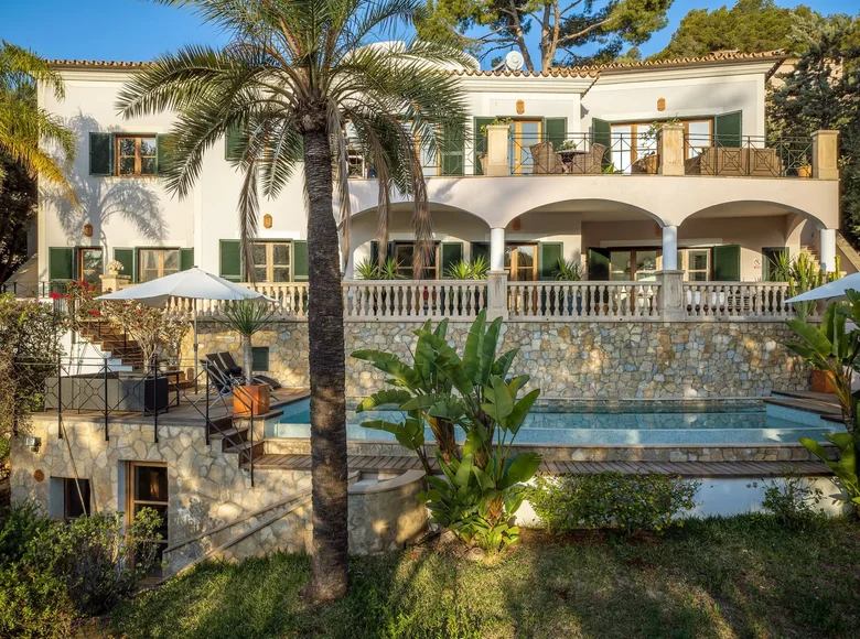 Castle 4 bedrooms 400 m² Son Caliu, Spain