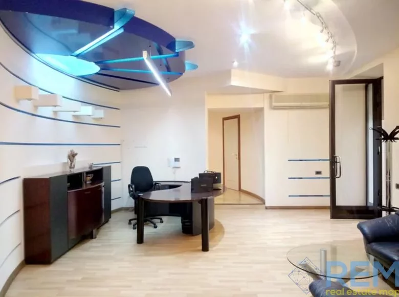 Commercial property 309 m² in Odesa, Ukraine