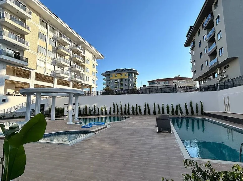 2 bedroom penthouse 110 m² Mahmutlar, Turkey