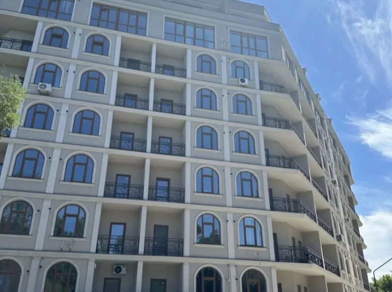 Mieszkanie 2 pokoi 80 m² Odessa, Ukraina