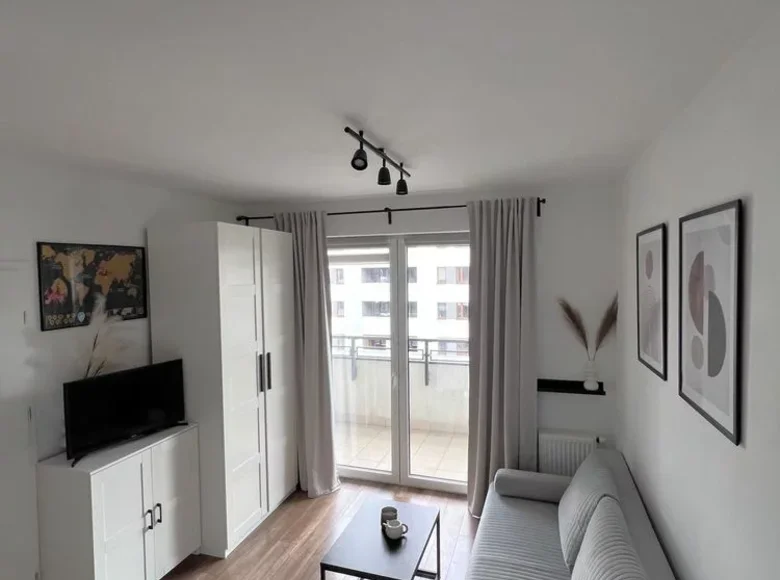 2 room apartment 27 m² in Warsaw, Poland