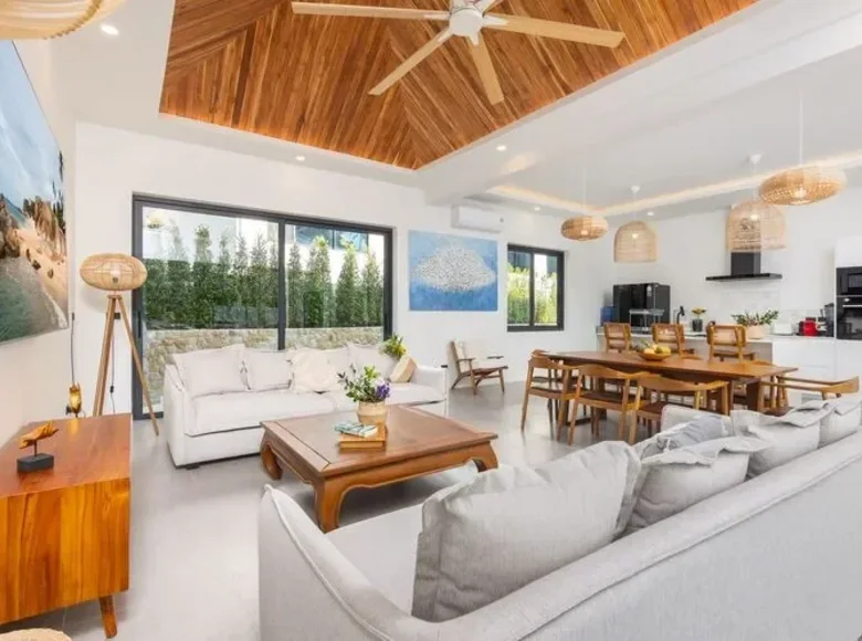 3 bedroom villa 230 m² Baan Lamai, Thailand
