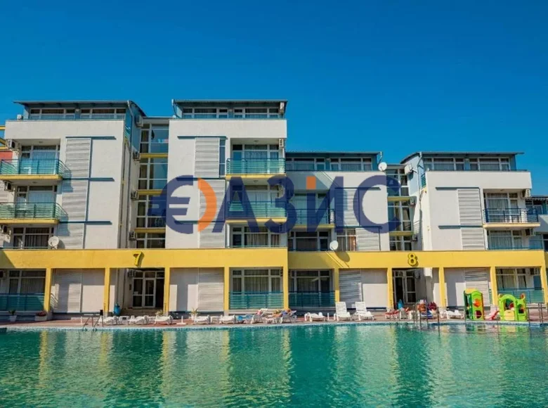 Квартира 4 комнаты 136 м² Несебр, Болгария