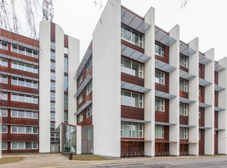 Bureau 6 714 m² à Riga, Lettonie