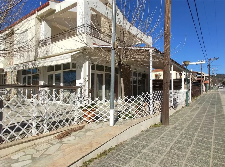 Propiedad comercial 50 m² en Nikiti, Grecia