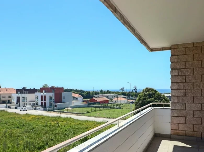 3 bedroom apartment 131 m² Arcozelo, Portugal