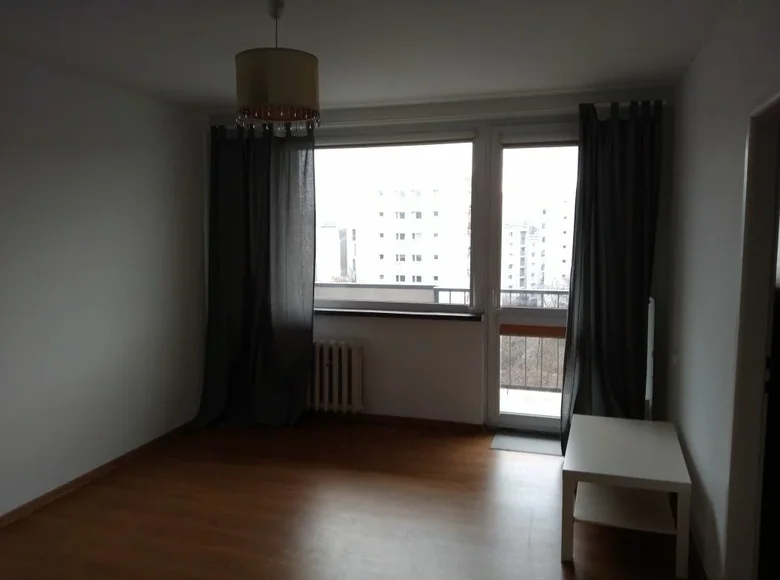 Mieszkanie 2 pokoi 40 m² w Warszawa, Polska