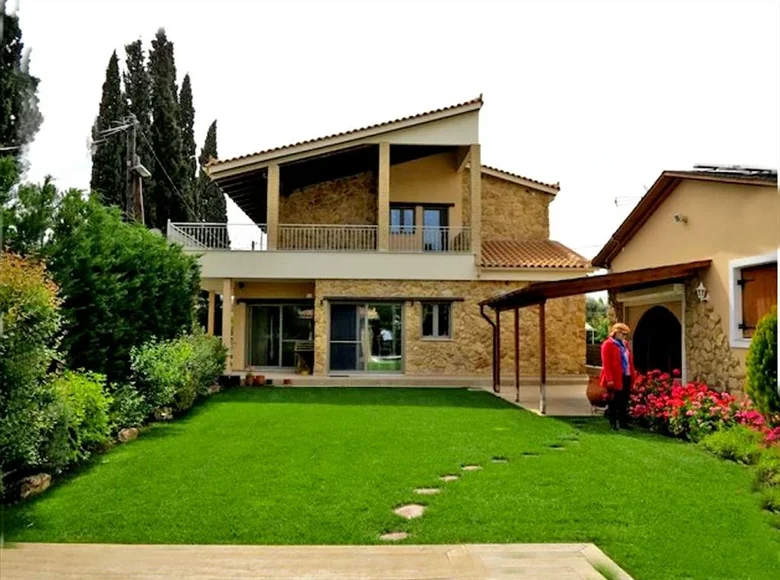 Villa de 3 habitaciones 220 m² Magoula, Grecia