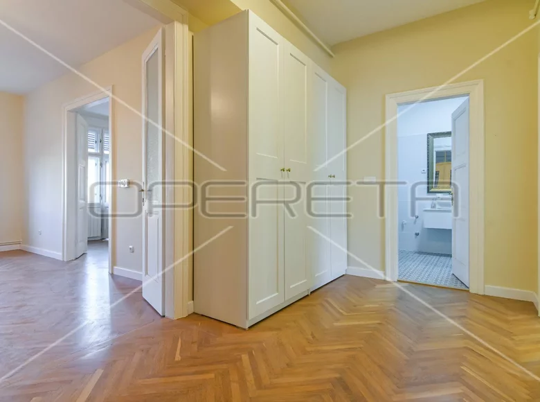 Wohnung 2 Zimmer 87 m² Zagreb, Kroatien