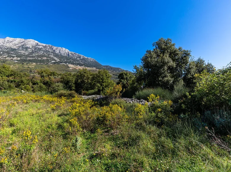 Land  Bar, Montenegro