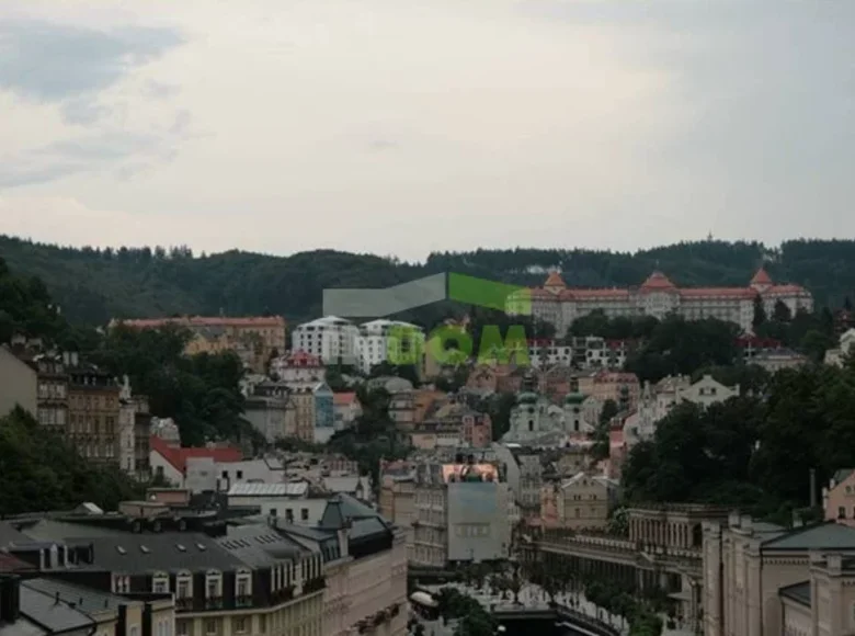 Hotel 3 000 m² en okres Karlovy Vary, República Checa
