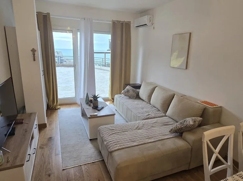 Wohnung 1 Schlafzimmer 58 m² Budva, Montenegro