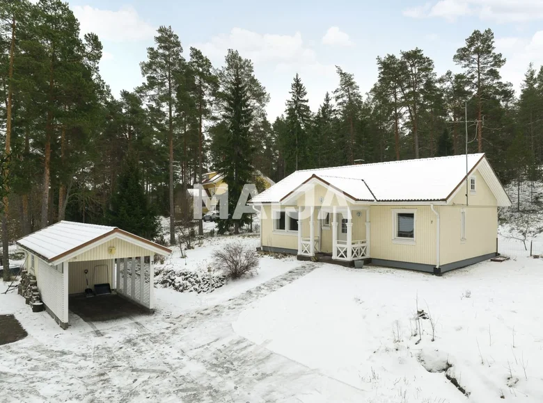 Dom 3 pokoi 87 m² Naantali, Finlandia