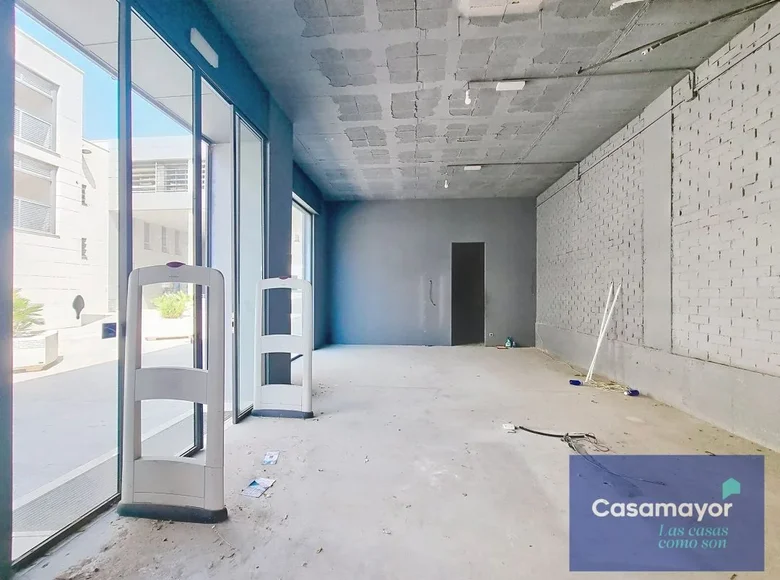Propiedad comercial 102 m² en Elche, Španjolska