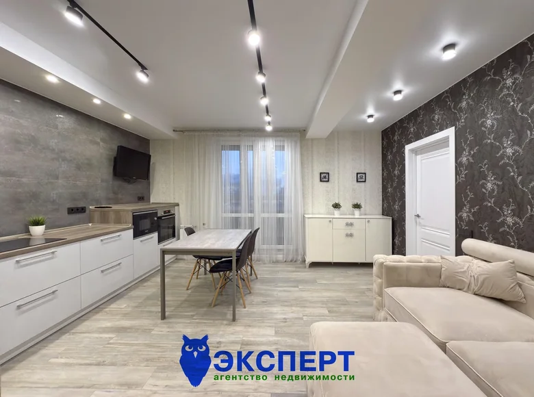 Apartamento 3 habitaciones 81 m² Minsk, Bielorrusia