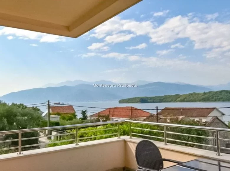 Wohnung 96 m² Montenegro, Montenegro