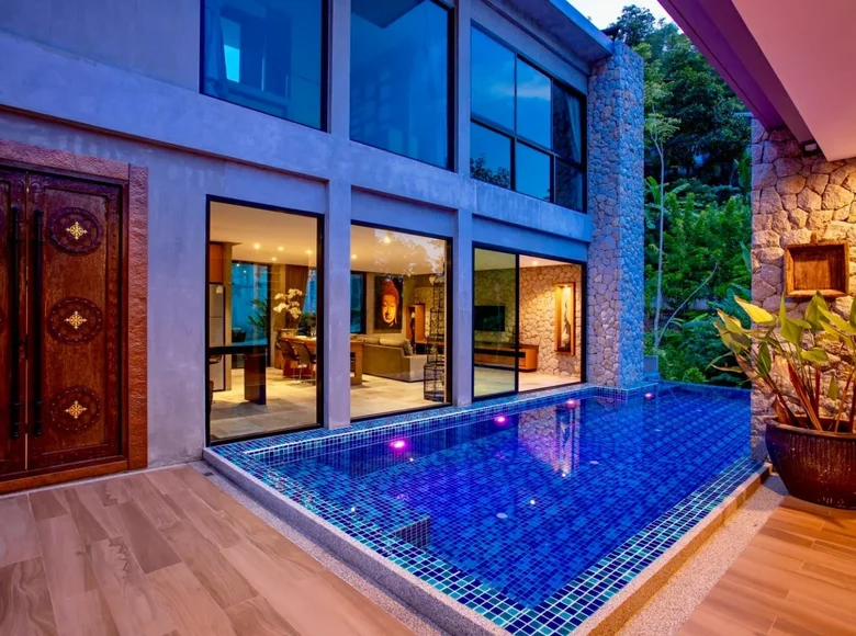 5 bedroom house 530 m² Phuket, Thailand