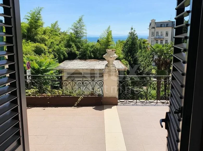 Mieszkanie 1 pokój 37 m² Opatija, Chorwacja