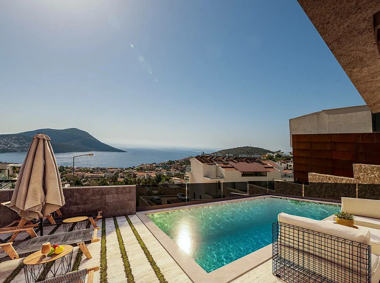 5-Zimmer-Villa 300 m² Kalkan, Türkei