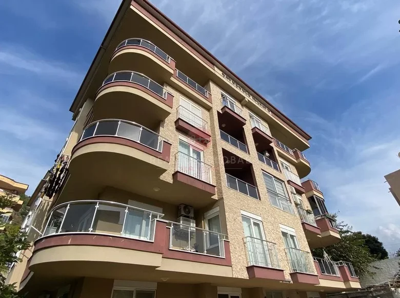 4 bedroom apartment 200 m² Alanya, Turkey