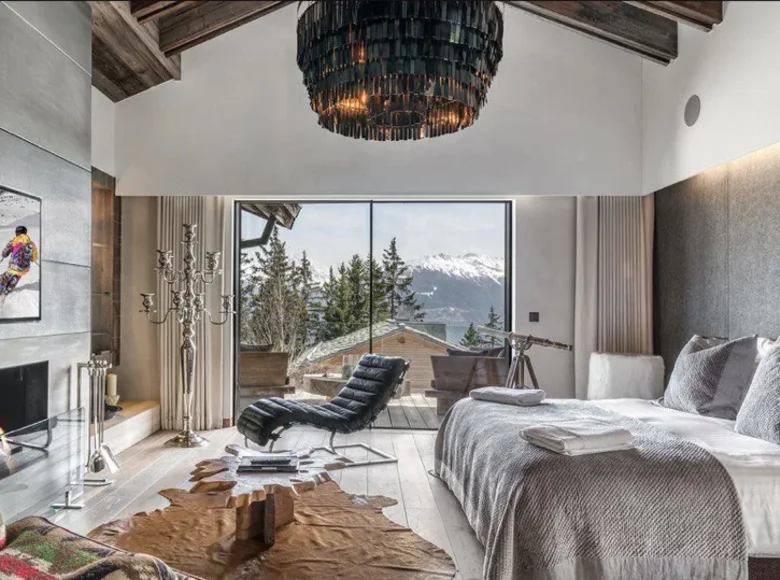 Dom drewniany w stylu górskim 16 pokojów 1 667 m² Crans-Montana, Szwajcaria