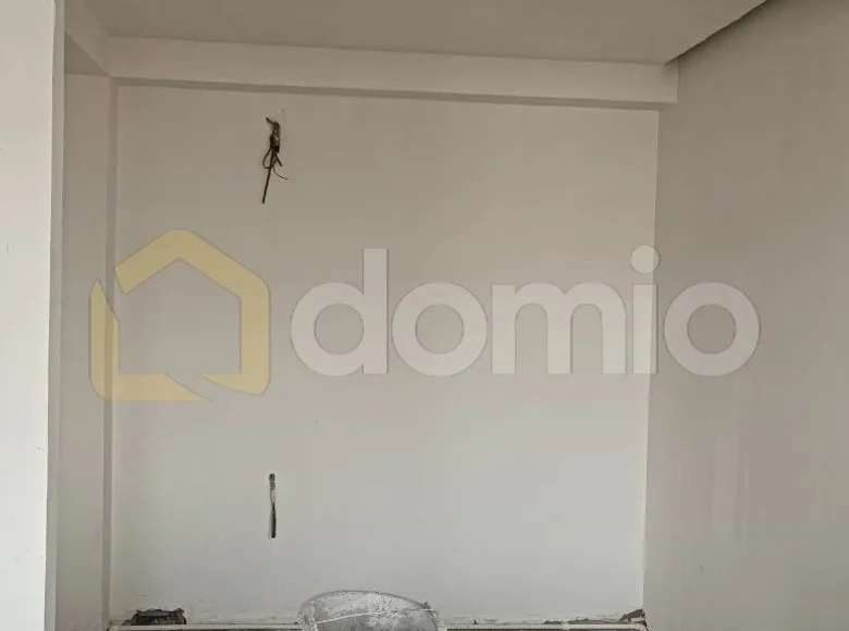 Kvartira 1 xona 42 m² Toshkentda