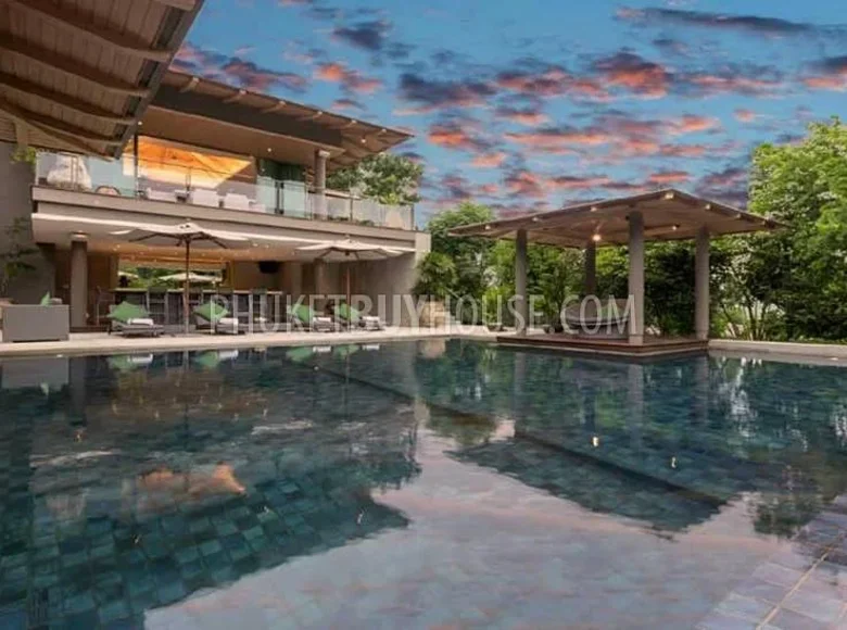 4 bedroom Villa 450 m² Choeng Thale, Thailand