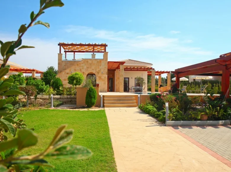 3 bedroom house  Kouklia, Cyprus